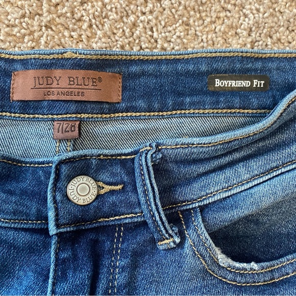 Judy Blue Mid Rise Vintage Wash Boyfriend Jeans Size 7|28 - Picture 11 of 16